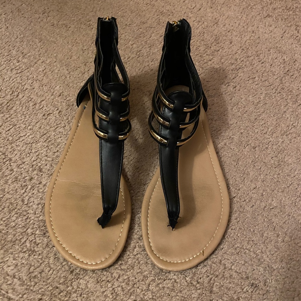 Sandals - Picture 2 of 2